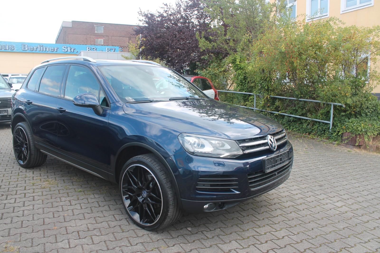 Volkswagen Touareg 3.0 V6 TDI Tiptronic*AHK*Standhzg*n22"LM
