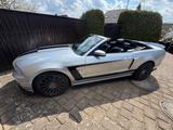 Ford Mustang - Ford Mustang aus 2012: Cabrio