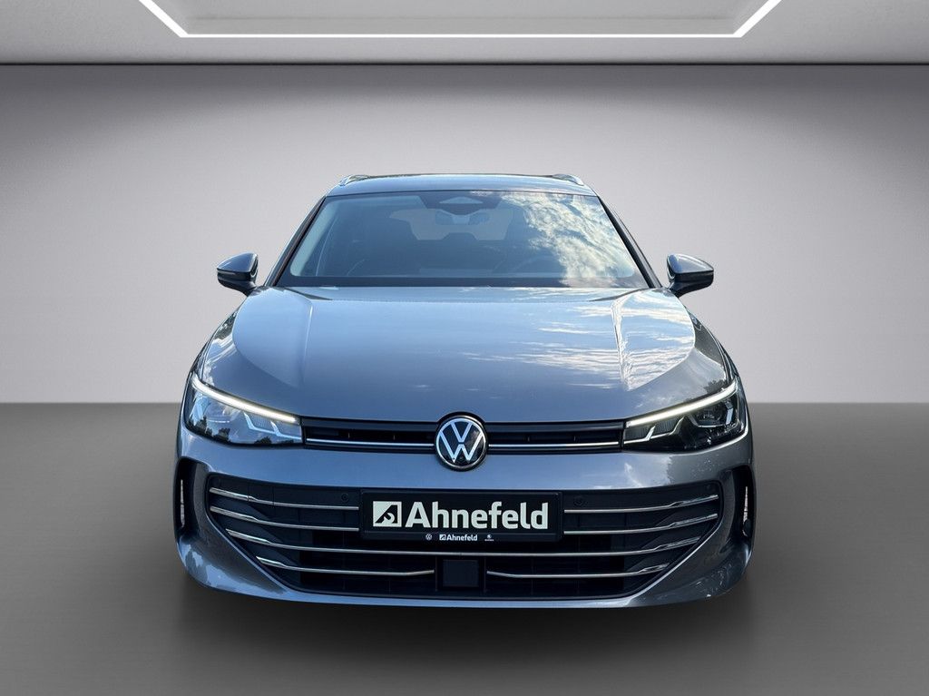 Volkswagen Passat Variant - Bild 9