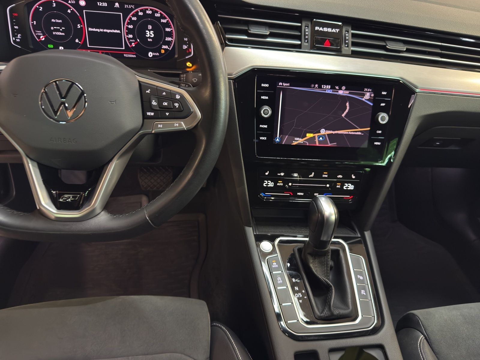 Volkswagen Passat Variant - Bild 7