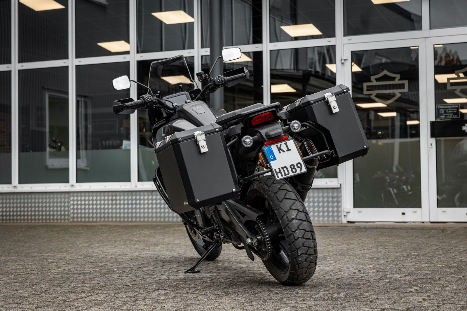 Fahrzeugabbildung Harley-Davidson RA1250S Pan America Special - ZARD-Sportauspuff