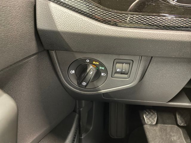 Taigo Life 1.0 TSI SHZ KLIMAAUTO. AHK LED