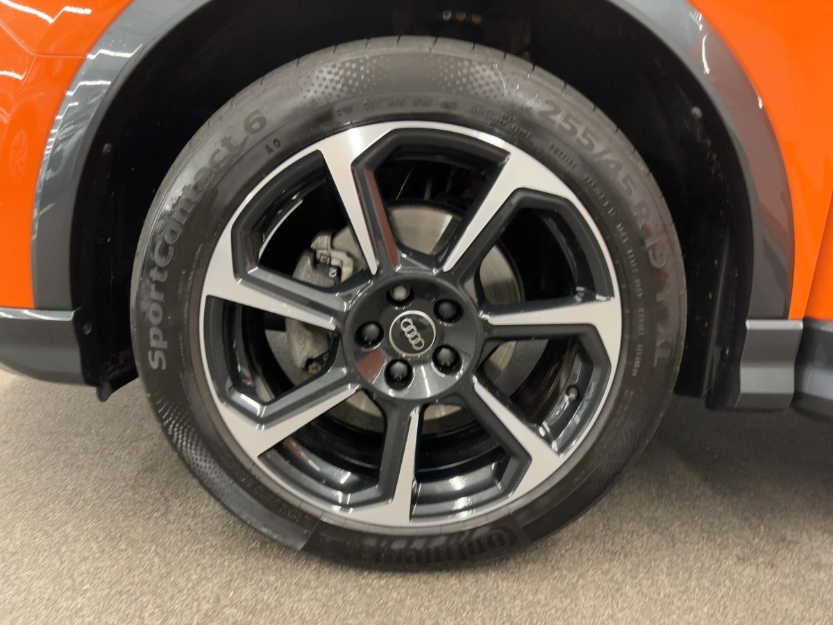 Audi Q3 advanced 35 TFSI S tr. AHK PDC NAVI PANO foto 15
