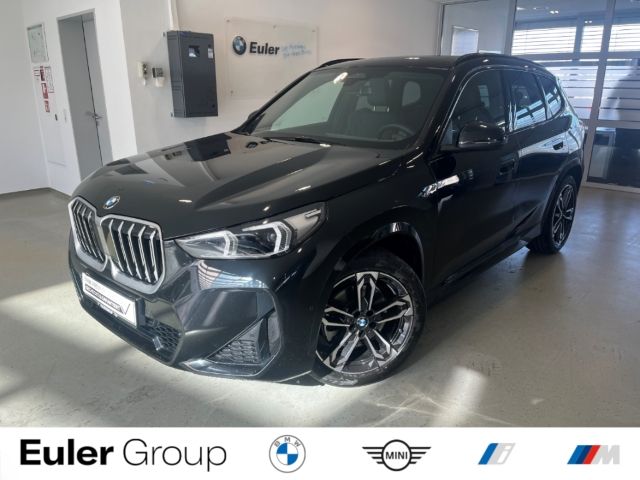 BMW X1 xDrive23d M Sport 19'' Pano H K Comf Travel-P foto 1