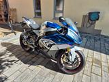 BMW S1000rr - BMW S1000R