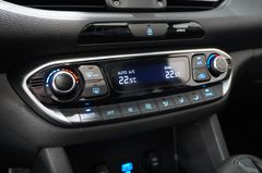 Fahrzeugabbildung Hyundai i30 2.0T Fastback N PERFORM. DCT NAVI/LED/SH/DAB