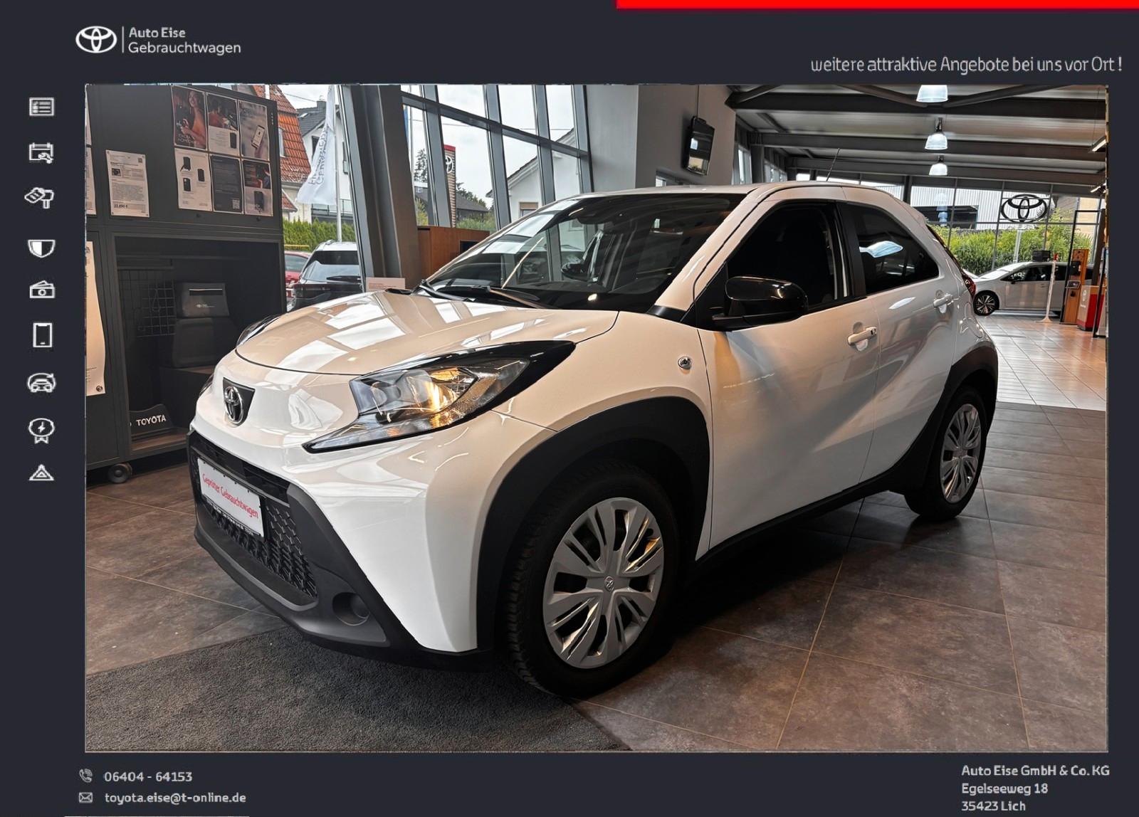 Toyota Aygo (X) 1.0-l-VVT-i Play +