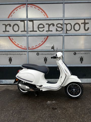 Vespa Primavera 50  iGet Yacht Club Sondermodell