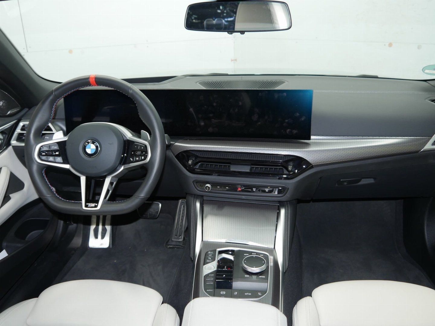 Fahrzeugabbildung BMW M440i xDrive HK HiFi Adap. LED Adap. M Fahrwerk