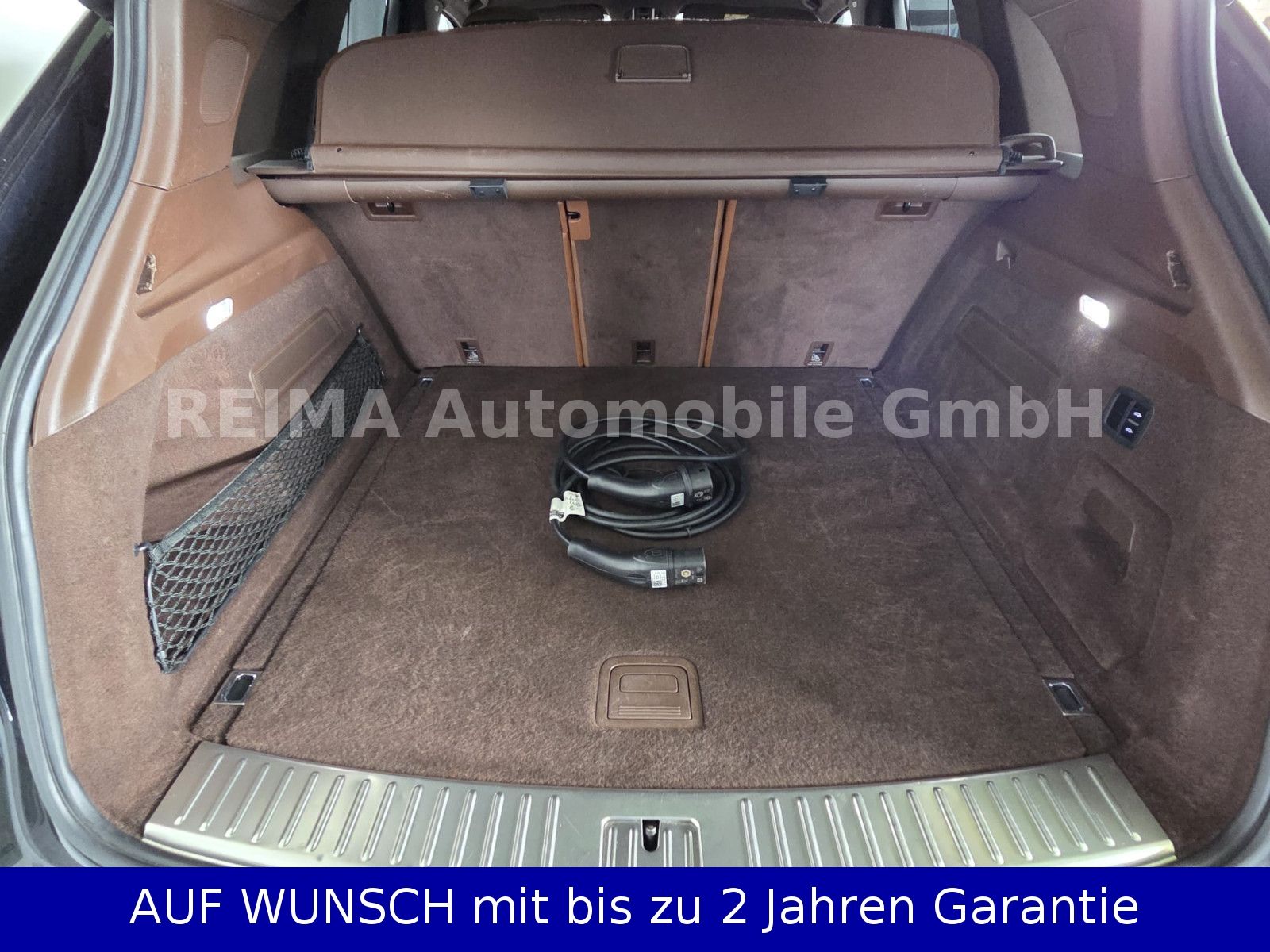 Fahrzeugabbildung Porsche Cayenne E-Hybrid, LED, Pano, ACC, Burmester