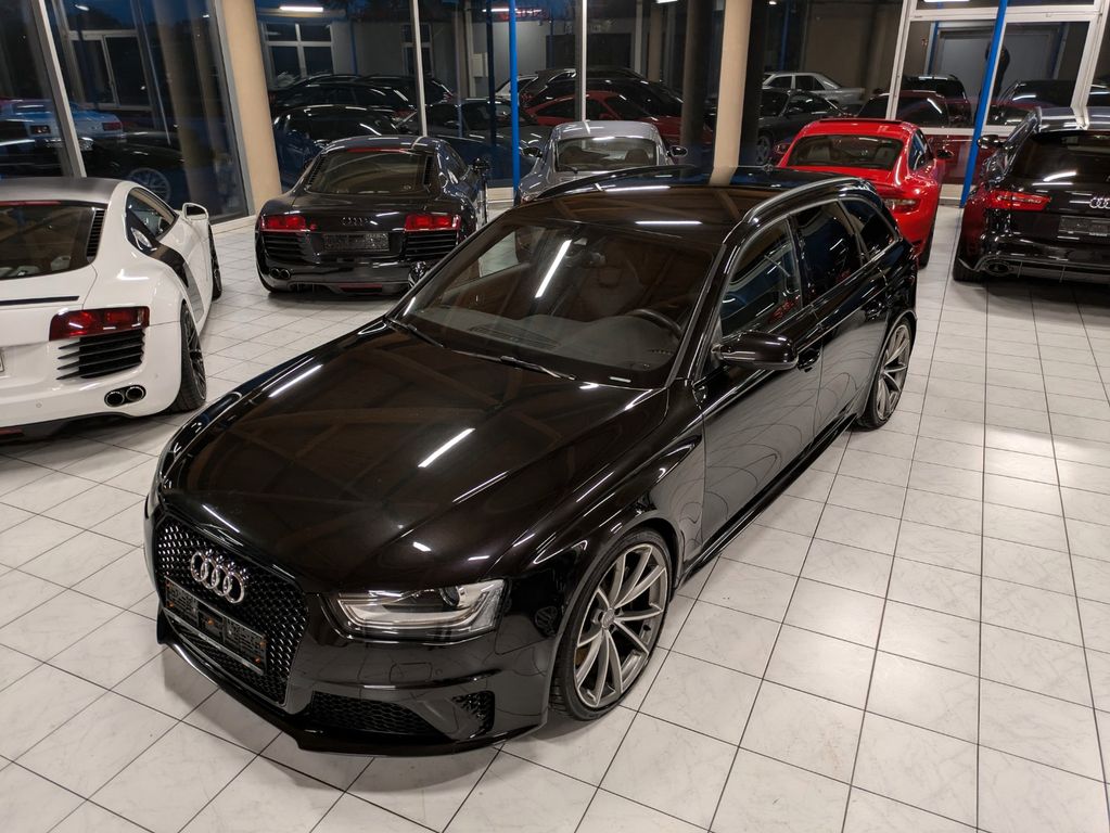 Audi RS4