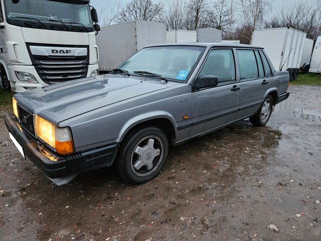 Volvo 740 GL