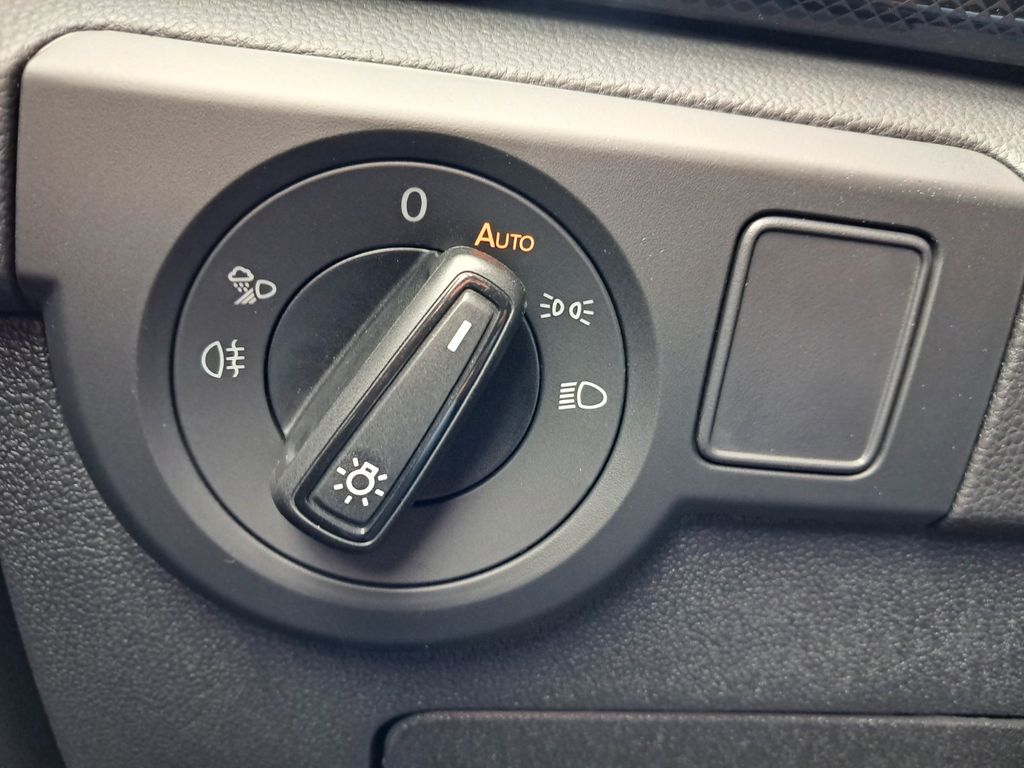 VW T-Cross 1.0 TSI DSG R-Line Matrix Kamera - Bild 21