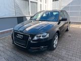 Audi A3 Sportback 1.6 TDI Attraction*SITZHEIZUNG* - Audi A3 aus 2011: 1.6
