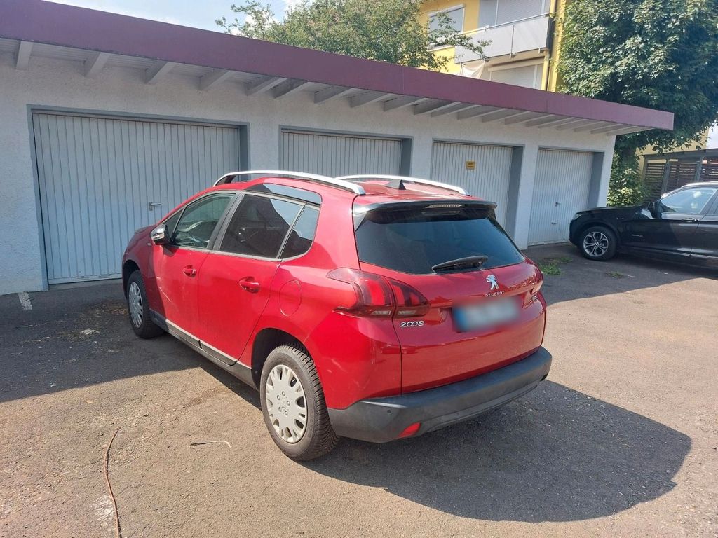 Image of Peugeot e-2008