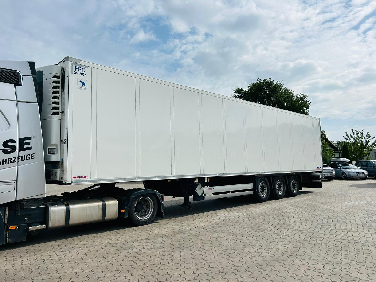 Fahrzeugabbildung Schmitz Cargobull SKO 24 /L FP 45 Cool Pharma Zertifikat
