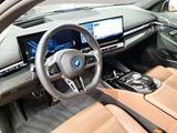 BMW 550e xDrive Limousine M Sport Driv.Assist.Prof - BMW 5er Reihe: Schwarz
