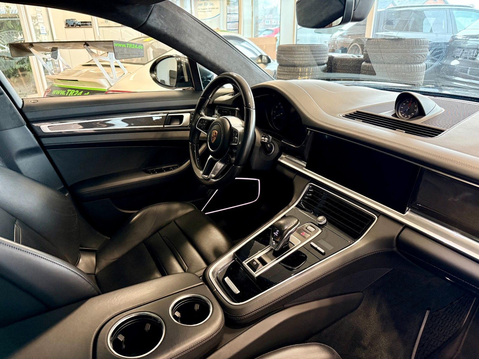 Fahrzeugabbildung Porsche Panamera GTS Sport Turismo Panorama/ACC/HeadUP