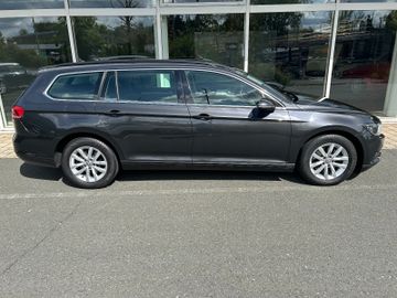 Volkswagen Passat Variant - 5