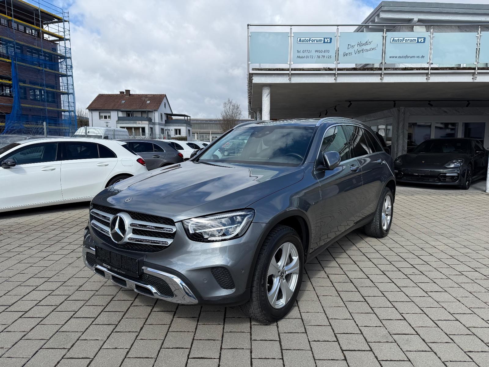 Mercedes-Benz GLC 300 de 4Matic*Distr*MBUX*HUD*Ambi*Rcam