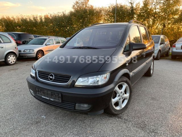 Opel Zafira 1.6 16V Selection Executive