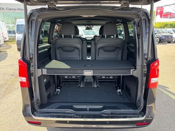 Mercedes V 250 - 12