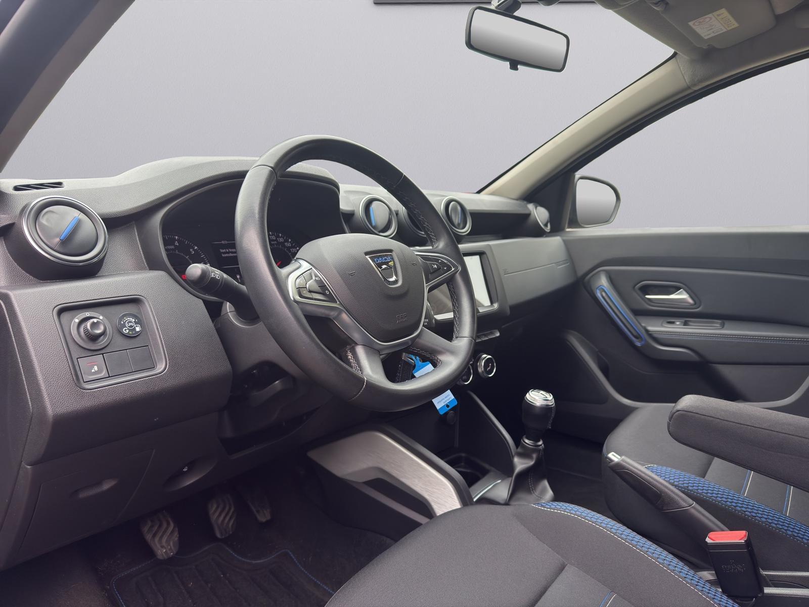 Dacia Duster Prestige 1.3 TCE|NAVI|AHK|KAM|CARPLAY
