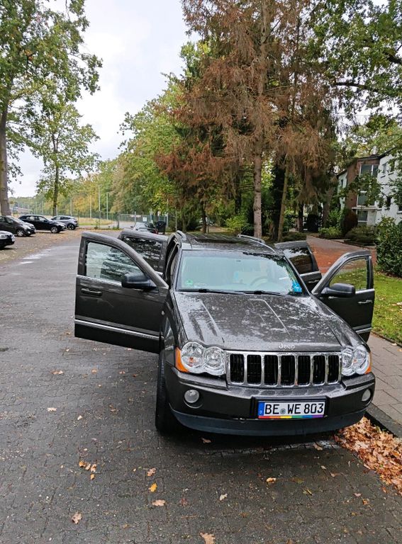 Image of Jeep Grand Cherokee