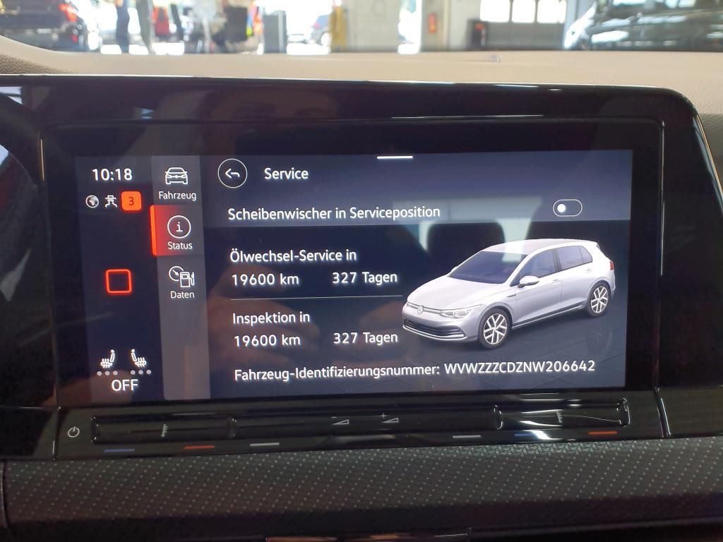 Volkswagen Golf R-Line 1.5 eTSI DSG Pano*RFK*PDC*Tempo*NAV