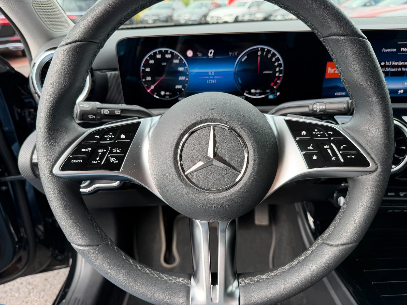 Mercedes-Benz A 250 e Progressive AHK+R-Kamera+Carplay+WinterP
