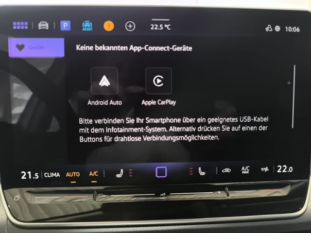 Fahrzeugabbildung Volkswagen Golf VIII 1.5 TSI Goal LED ACC NAVI RÜCKKAM ALLW
