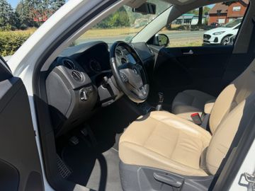 Volkswagen Tiguan - 9