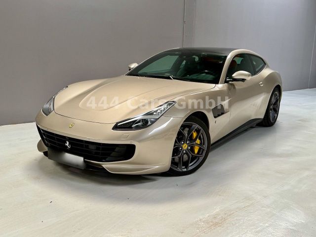 Ferrari GTC4Lusso T *Carbon *Panorama *Lift *ADAS *Kamer