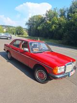 Mercedes-Benz W123 Diesel BJ 1975 H-Kennzeichen  - Mercedes-Benz 200 Gebrauchtwagen in Mainz