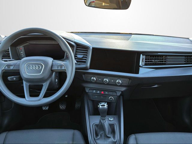 A1 ALLSTREET 25 TFSI BT+DAB+PDC