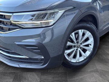 Volkswagen Tiguan Life 1.5 TSI DSG*LED*NAVI*ACC*LANE*SIDE