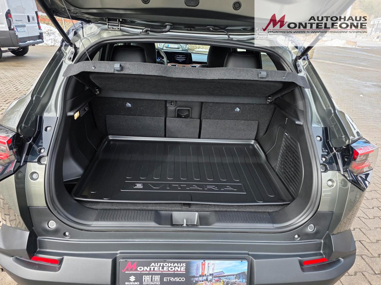Suzuki e Vitara Comfort+ eAxel 128kW (61 kWh Batteri...
