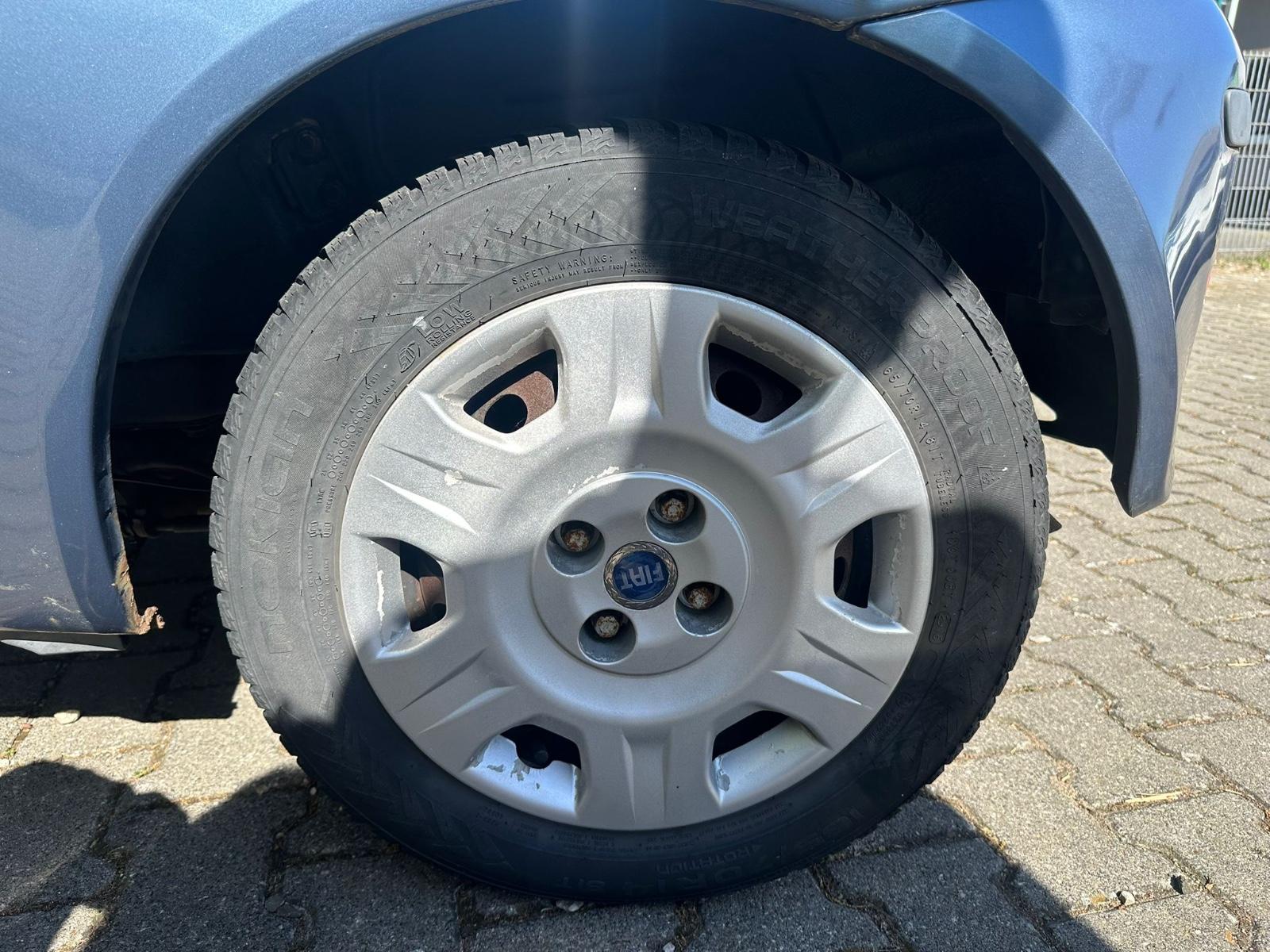 Fiat Punto 1.2 8V Active*TÜV NEU*