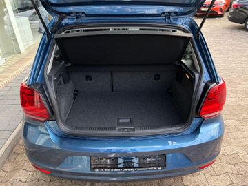 Bild 21 VW Polo V 6R Comfortline SHZ+KLIMA+ALU+BT+ALLWETTER