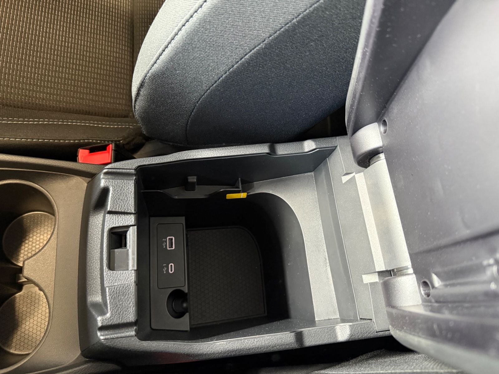 Fahrzeugabbildung Nissan Qashqai Acenta 360° Kamera Navi, Winterpaket.