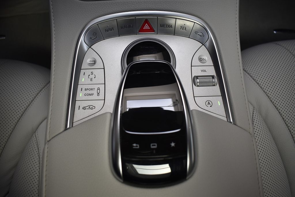 Mercedes-Benz S 500 4M PANO AHK MB SCHECKH DISTR TOTW MEMORY
