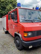 Mercedes-Benz Viano - Mercedes-Benz Viano mit Benzin-Antrieb