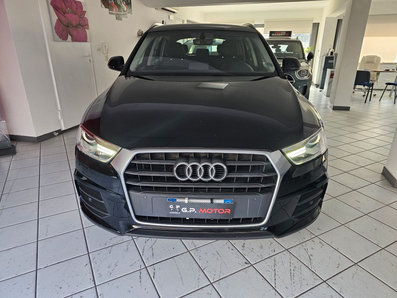 AUDI Audi Q3 2.0 TDI 120 CV Business