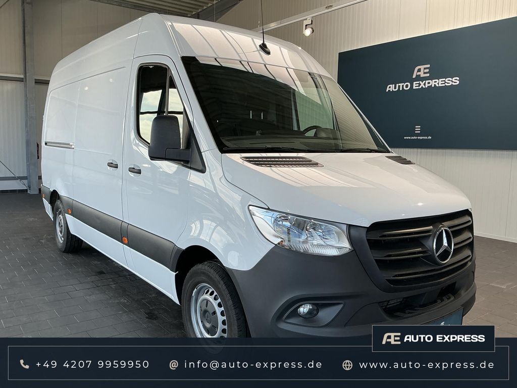 Image of Mercedes-Benz Sprinter