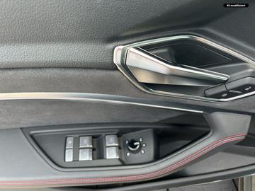 صورة مصغرة 21 لـ 2023 AUDI Q8 E-TRON