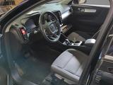 Volvo XC40 1.5 T4 PHEV Recharge Core DKG*AHK*PDC*LED* - Volvo XC40 mit Hybrid-Antrieb