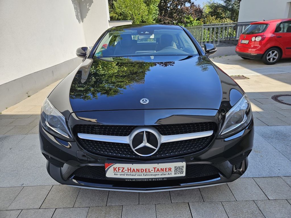 Image of Mercedes-Benz C 200