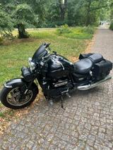 Triumph Rocket 3 / 148PS / NUR 8500km / Bj.2013 - TRIUMPH ROCKET 2