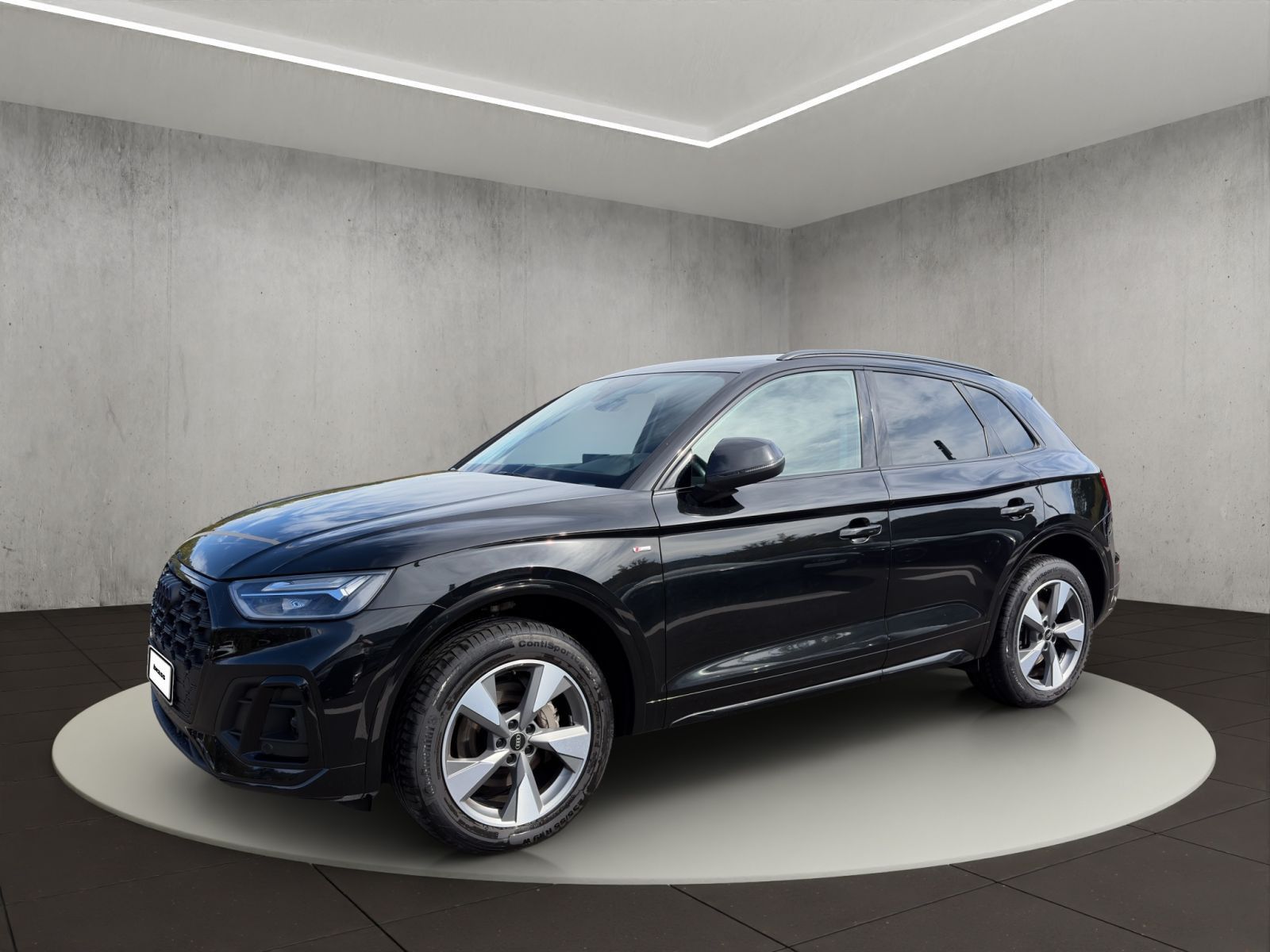 Audi Q5 S line 45 TFSI quattro 195(265) kW(PS) S tron foto 1