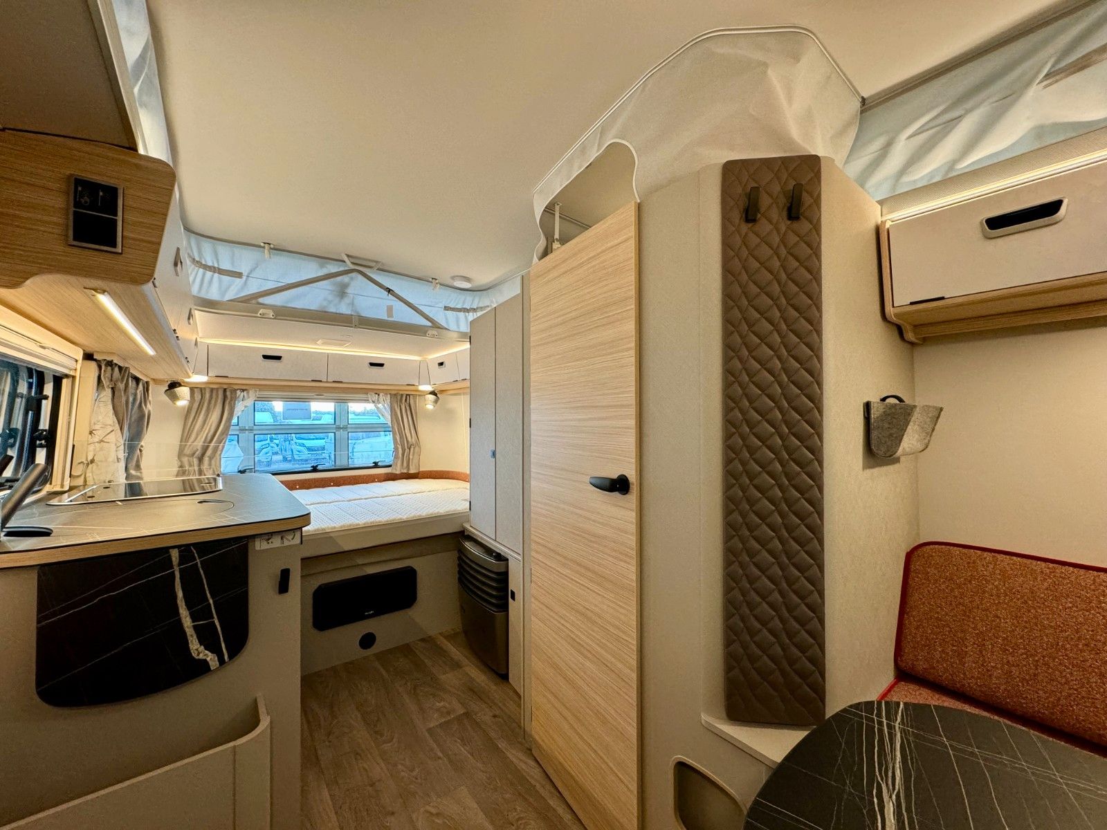 Fahrzeugabbildung HYMER / ERIBA / HYMERCAR Eriba Touring 530 - 8.629€ SPAREN